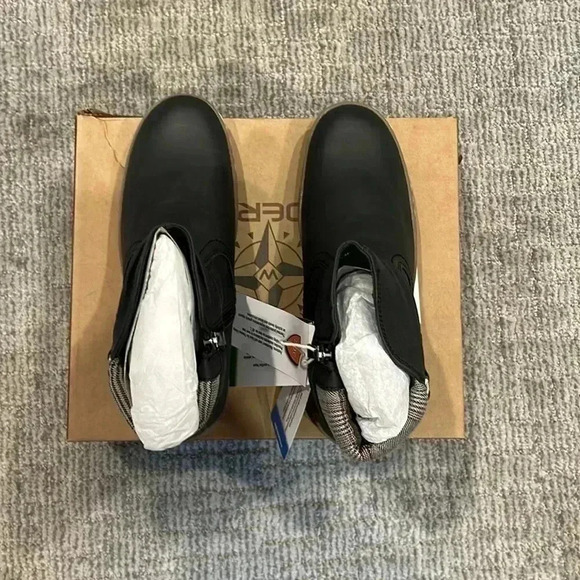 Wanderlust Carol Boot - Picture 5 of 6